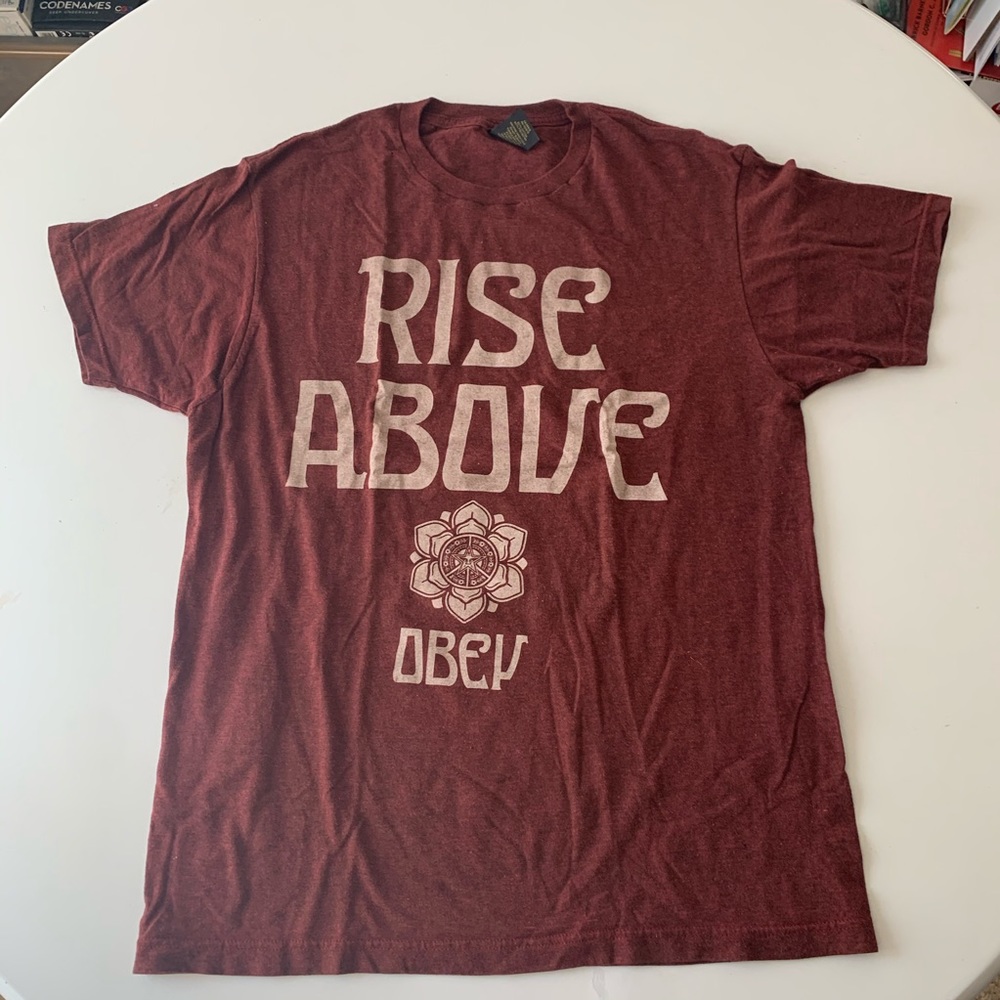 Obey Rise Above tshirt men size m